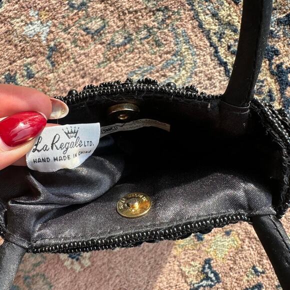 La Regale Women's Small Handbag Black Beads Sequined Purse Vintage - Picture 2 of 2